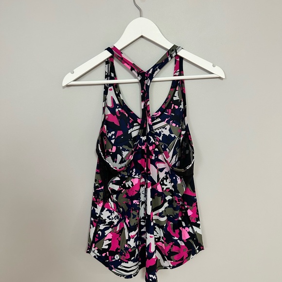 Lululemon Flowy Tank Size 8 - Picture 2 of 5